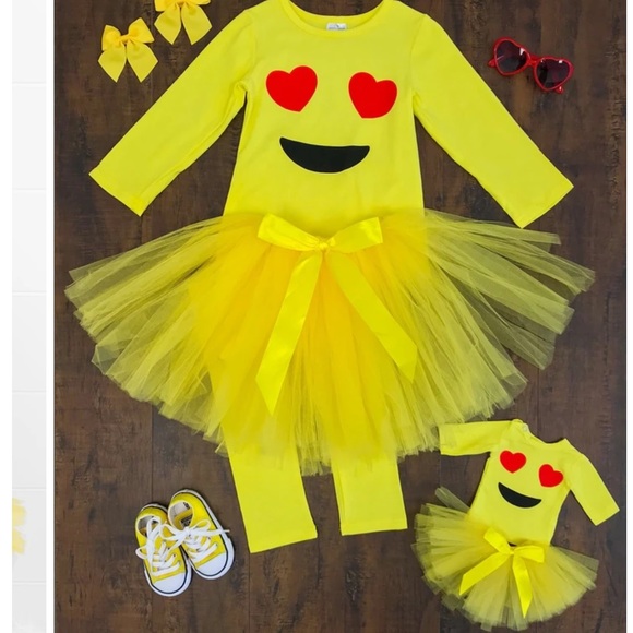Other - Girls Emoji Tutu Costume Size 18/24m